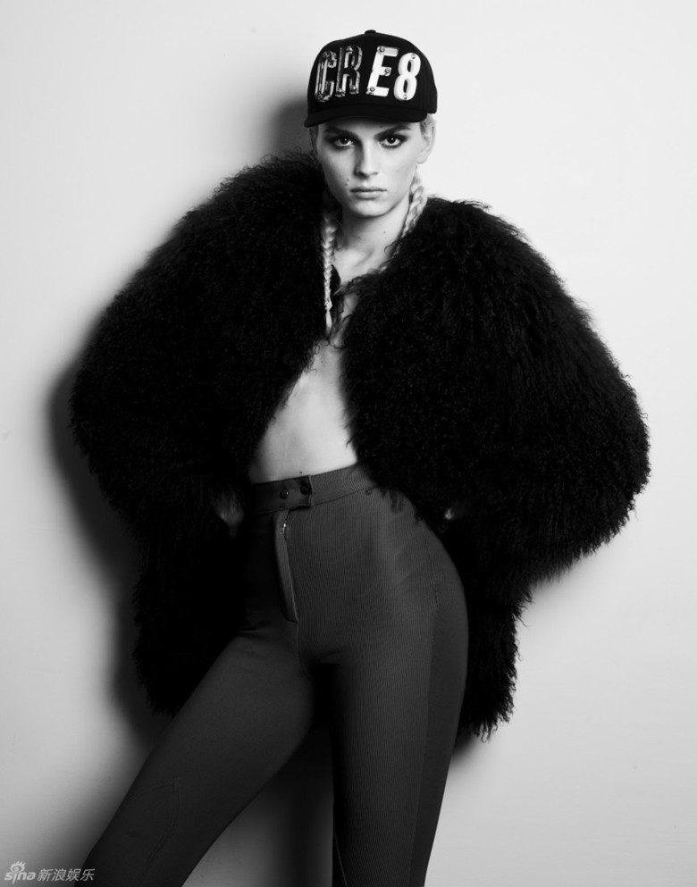 最美男模宣布变性 时尚大片雌雄同体(组图)-美