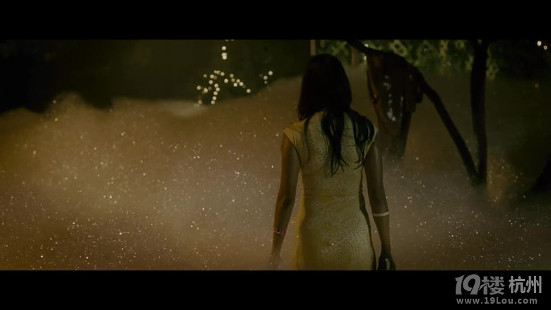 图解电影《<em>姐妹联谊会惊魂</em>》被好姐妹杀死的滋