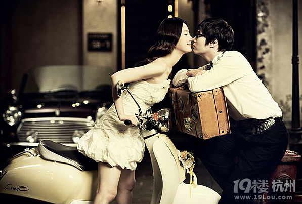 【金夫人结婚日记】我们都曾在错误的时间喜欢