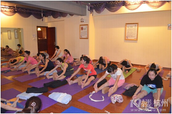 静兰瑜伽艾扬格之修复&预防静脉曲张工作坊-