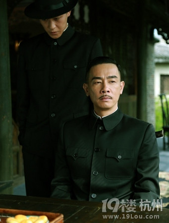 《暴雨将至》北京封镜陈小春演绎 民国古惑仔