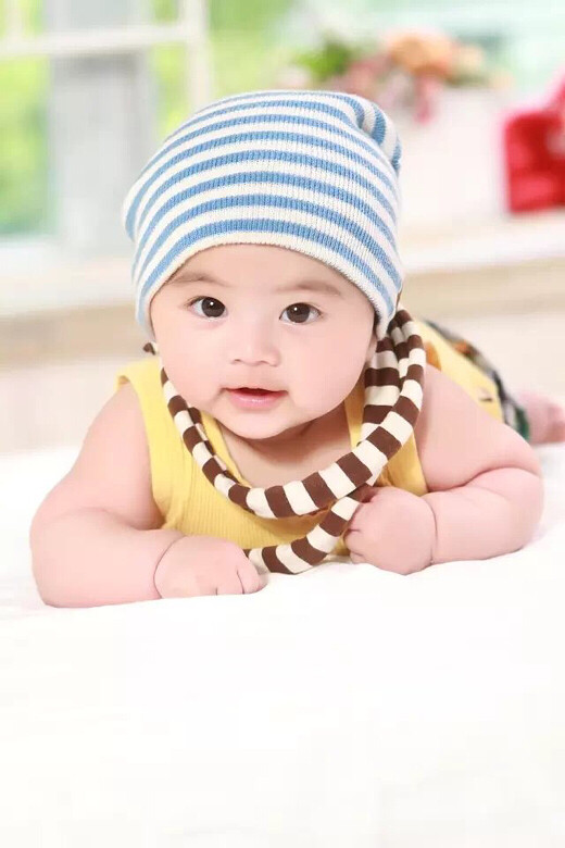 大眼男宝秀秀-宝宝秀-妈咪宝宝秀-杭州19楼