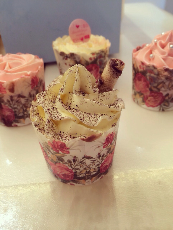 <em>破产姐妹</em> 纸杯<em>蛋糕</em>-19楼私房菜-杭州19楼