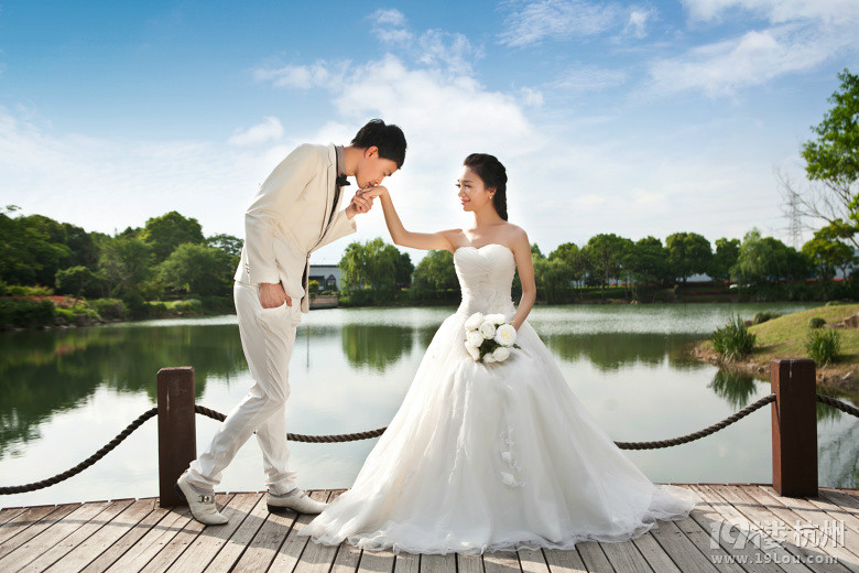 首尔首尔拍婚纱照,选片太失败!希望还没选片的