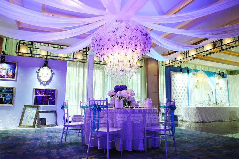 ★ 金夫人萝曼婚礼 2014 婚博会★ 现场火爆精