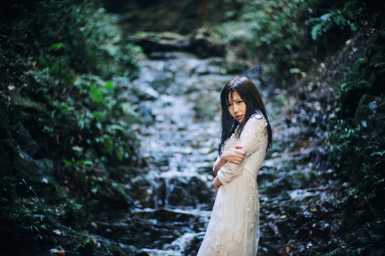 靜水輕拂