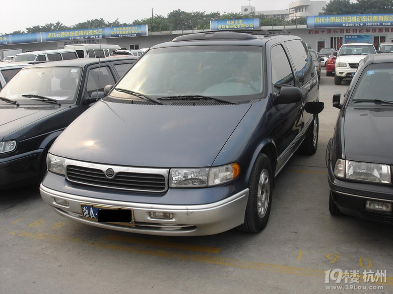 杭州交通职业高级中学汽车模型社团---把商务车