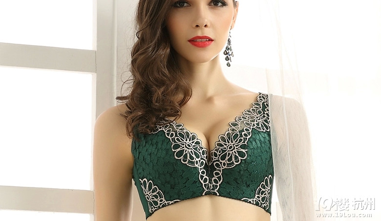 副乳是因为<em>胖</em>的原因还是因为选择<em>文胸</em>不<em>合适</em>导