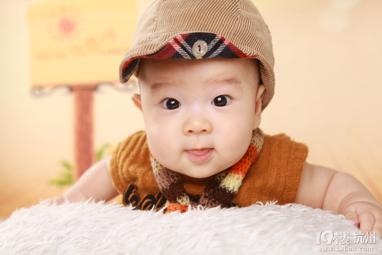 家有呆萌~~小和尚半岁啦-婴儿期(1-12个月)-孩