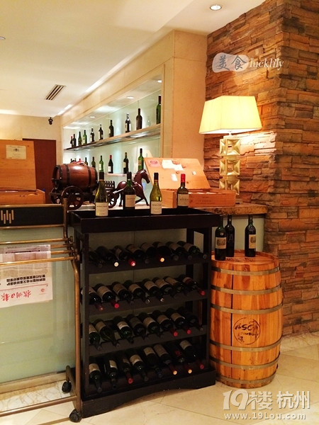 【5隊(duì)】 港式茶餐廳—— 云天閣VS九龍巴士VS鳳緣家