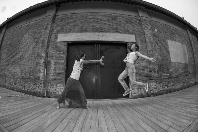 @һM~ۺ̈́(chung)zӰ