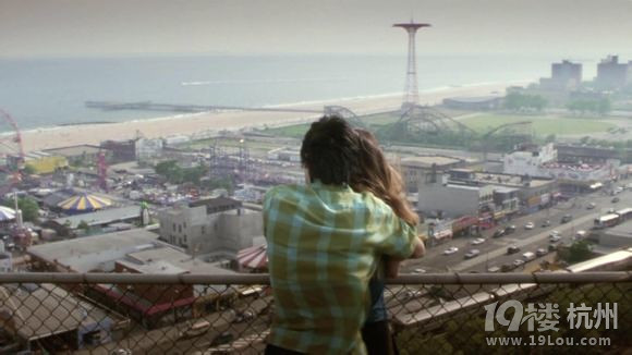 图解电影《梦之安魂曲》十大禁片 导演和疯了