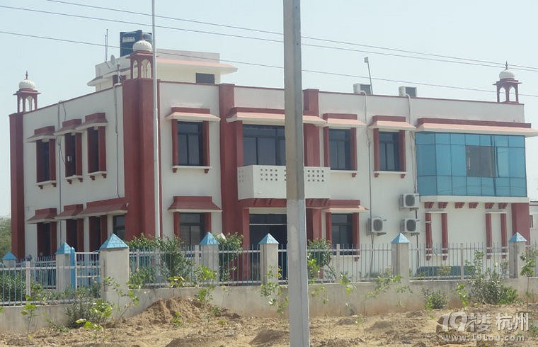 顶着被爆菊的风险单枪匹马深入印度腹地实探小