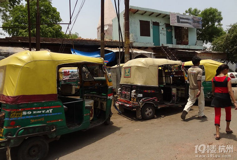 顶着被爆菊的风险单枪匹马深入印度腹地实探小
