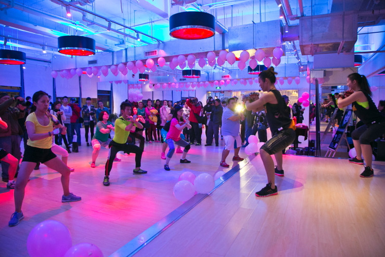 唯瑜伽--秋冬时尚妆容沙龙-边走边拍-边走边拍