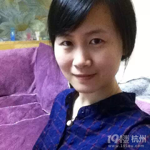 87年MM征专科,计女生,有稳定工作,男友独立经济打屁屁女生图片