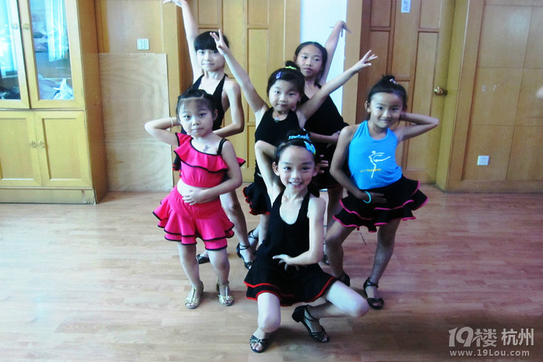 杭州哪个幼儿舞蹈班好?杭州舞蹈培训哪里好-第