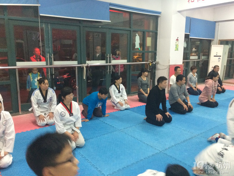 跆拳道家长训练营,支持一下吧!