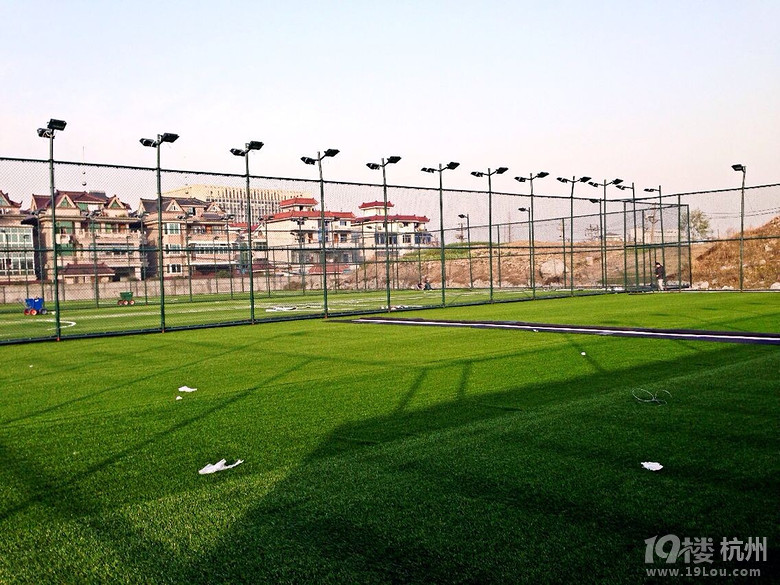 新开6人制足球场约战-球类-结伴健身-杭州19楼