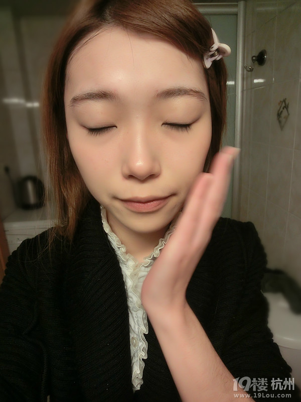  ★★★十分鐘快速打造韓式妝容★★★