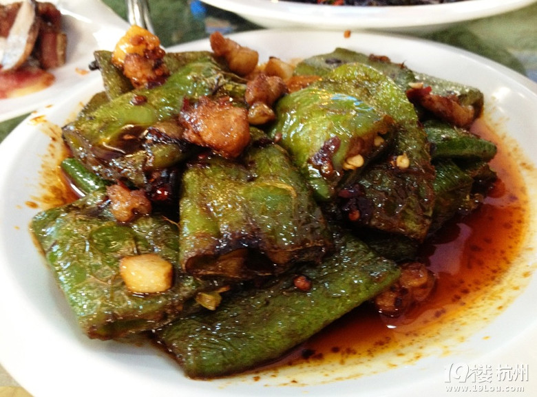 陽(yáng)光正好，年會(huì)超級(jí)happy