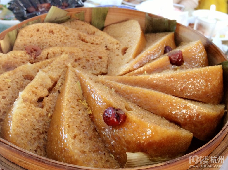 陽(yáng)光正好，年會(huì)超級(jí)happy