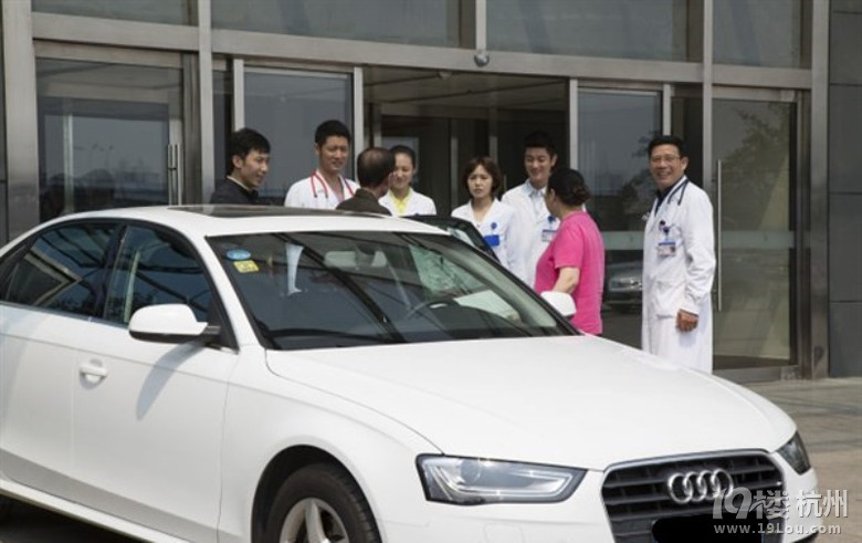 數(shù)一數(shù)電視屏幕上的那些奧迪明星車 轉(zhuǎn)