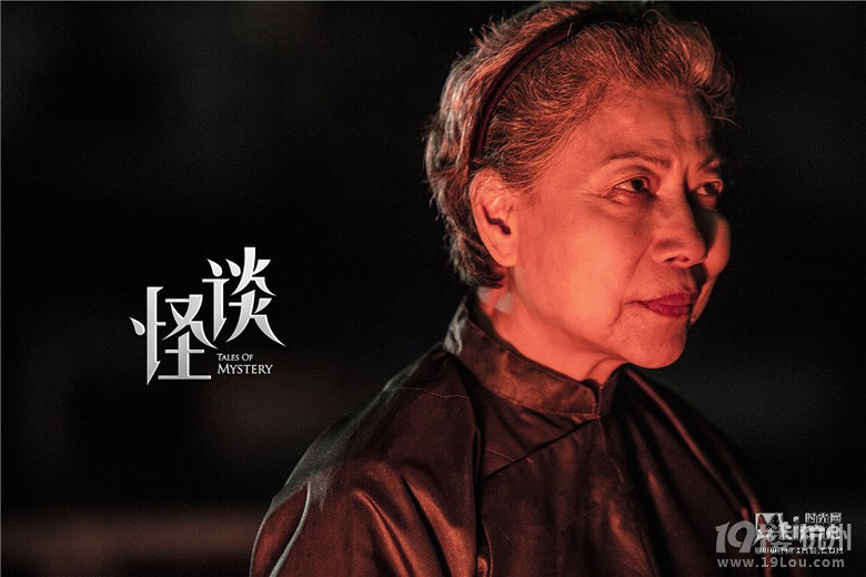 首发罗兰制作特辑港式惊悚片标志人物龙婆回归