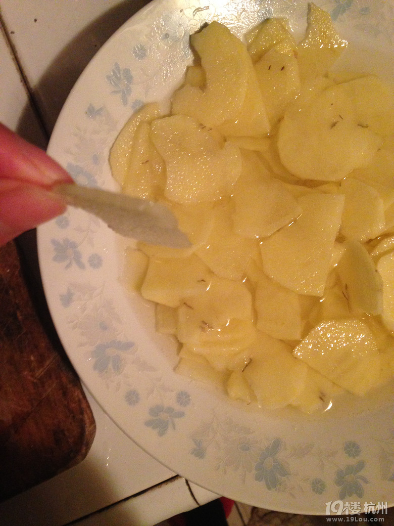 創(chuàng)意菜 ——麻辣脆脆土豆片