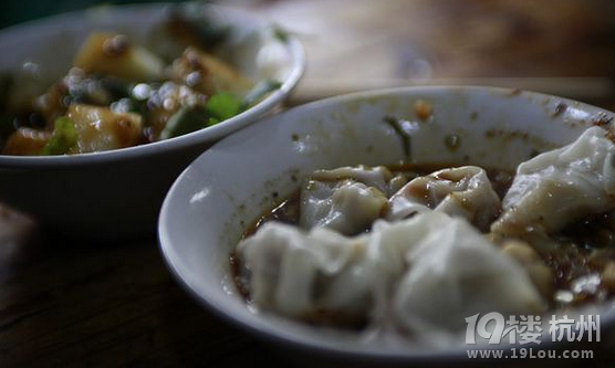 攻略哥带你吃遍仁川,成都石头美食-攻略机场-旅成都游记秘籍图片