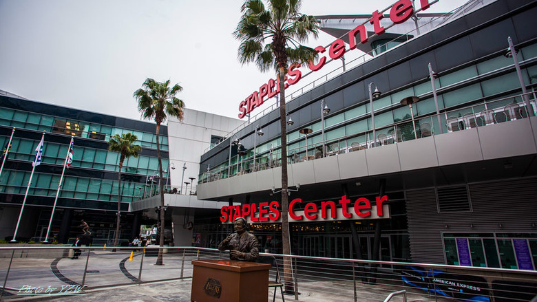 ɼ(StaplesCenter)