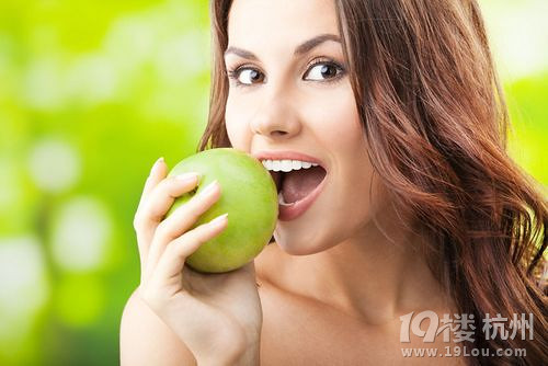 孕婦能吃方便面嗎？吃方便面時應(yīng)注意什么？