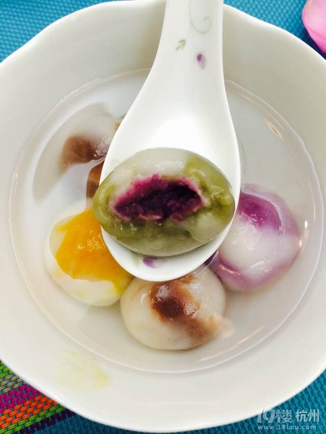 如此得貌美如花，心嘴皆醉----雨花石之戀