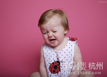 嬰兒腹瀉怎么辦？不同癥狀不同治療方法！