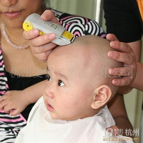 吉祥宝宝专业婴儿理发 剃胎头满月头首选。九