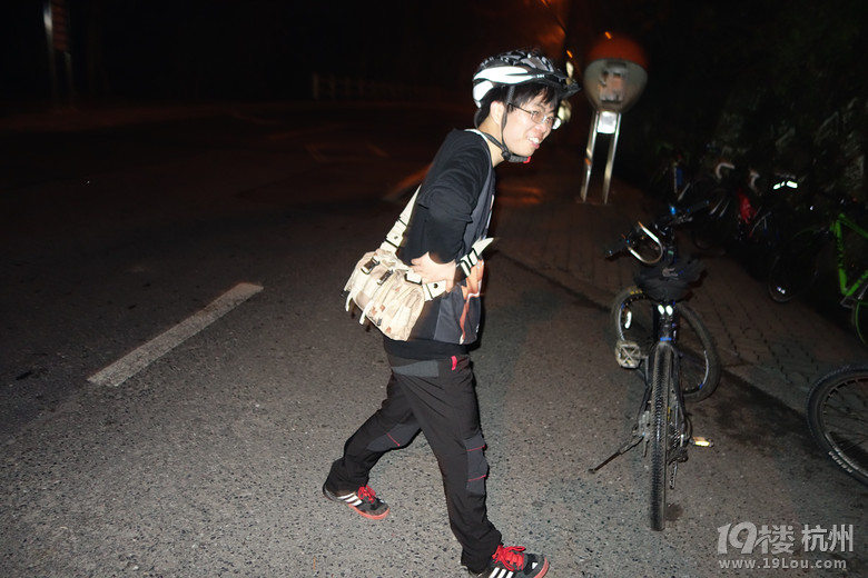 3月17日绿色单车夜骑杨公堤之江路梅岭归来-骑