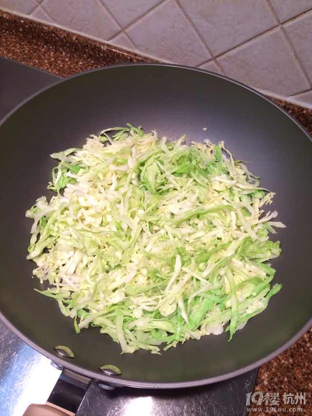 輕食----優(yōu)雅的形，清淡的鮮，秀色花樣包菜