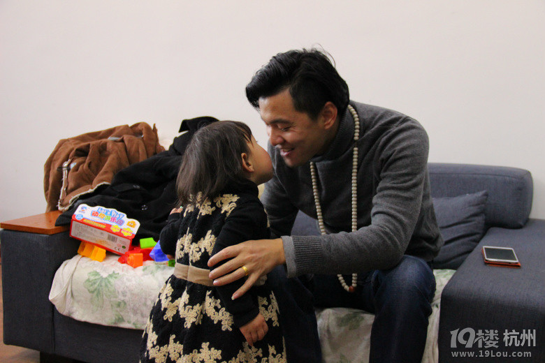 【宝爸的爱】我是爸爸的小情人~-宝宝秀-妈咪