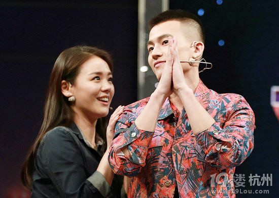 《左耳》登《超级访问》马思纯秀舞技惊艳全场