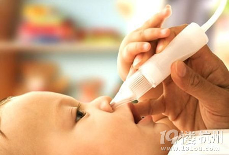 新生兒感冒鼻塞怎么辦？有什么好方法？