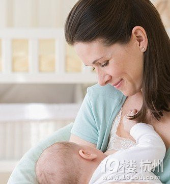 寶寶嘔吐是怎么回事？首先要了解原因！