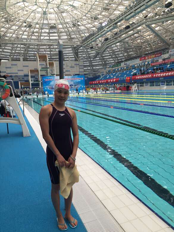 全国首届游泳俱乐部锦标赛在江阴体育中