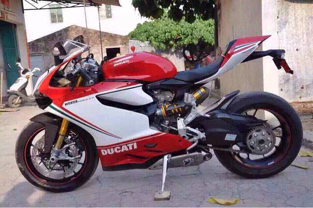 12\/杜卡迪1199S 整车原板漆,特米排