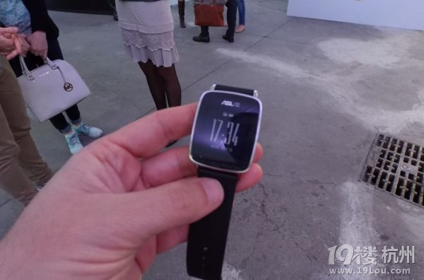 [D]L(zhng)m(x) ATչʾֱVivoWatch