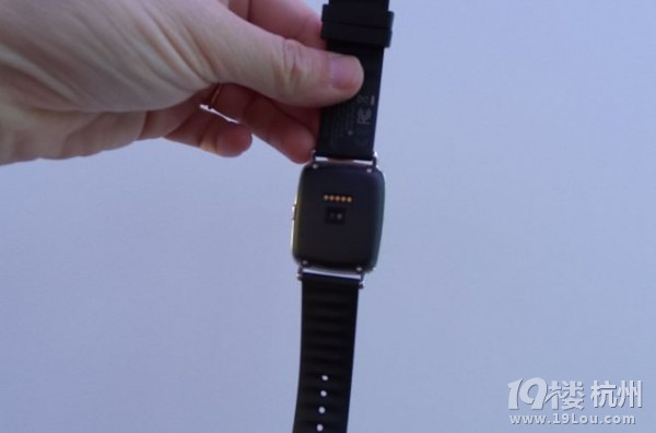 [D]L(zhng)m(x) ATչʾֱVivoWatch