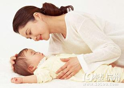 坐月子发烧怎么办?不要急着用药,要对症下药哦