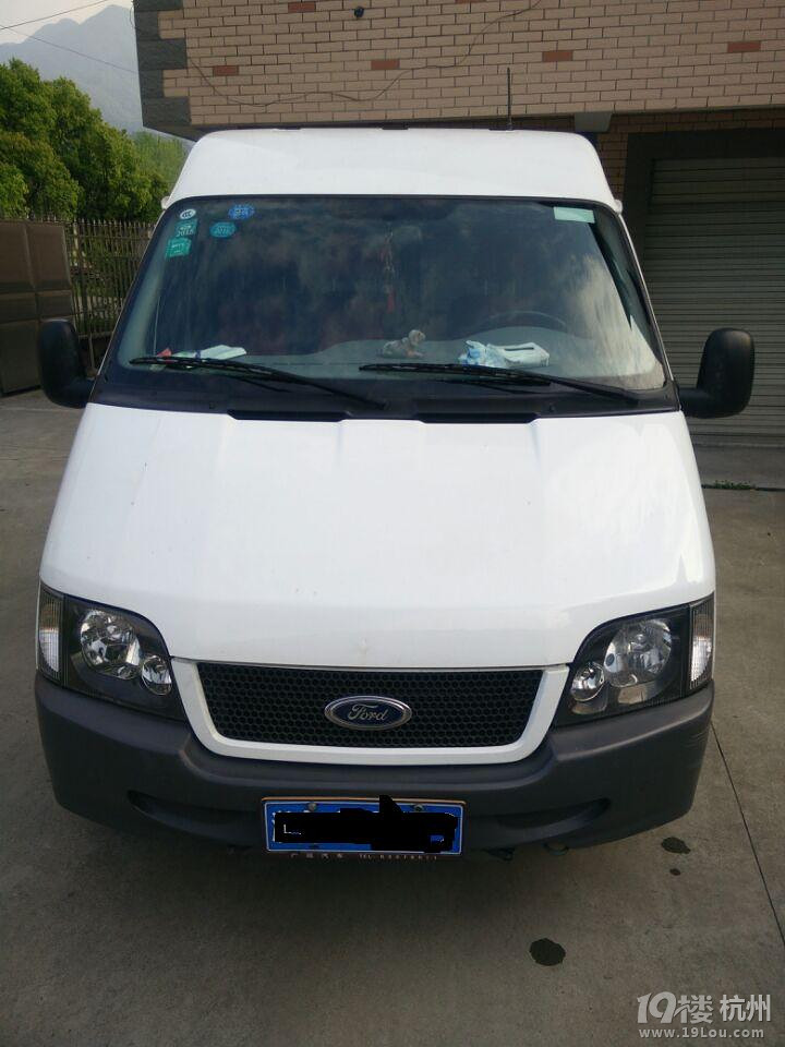 低价转让一手{福特全顺}6座客货两用车一辆(车