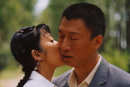 王菲范冰冰刘亦菲大S梁洛施温碧霞 女星的初吻