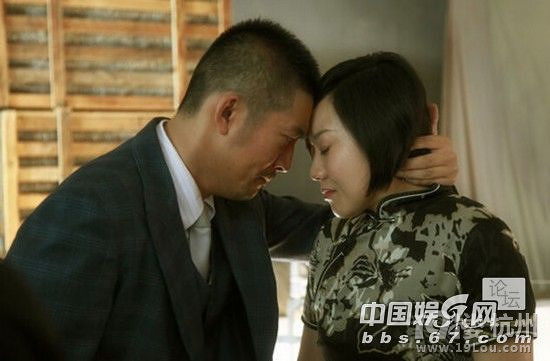 闫妮恋过的弟弟最多大16岁都好帅呀~(多图)