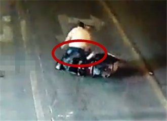 �ּ����Ӵ�Ů˾����Ů�Ӹ�������